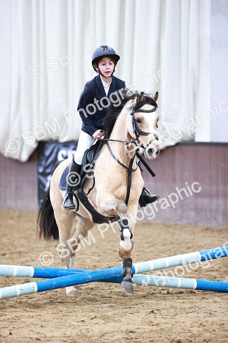 SBM_000147 - Class 1 - Cross Pole Jumping 30cm 40cm