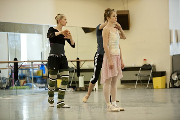 Guilherme Menezes, Nancy Osbaldeston and Stina Quagebeur - Vera