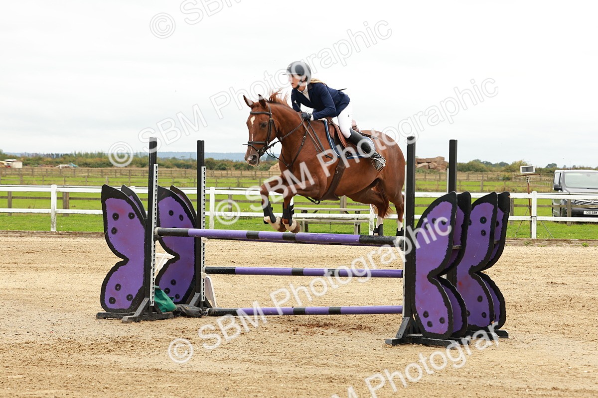 1I0A7767 - Class 4 - Senior Newcomers 1.10m