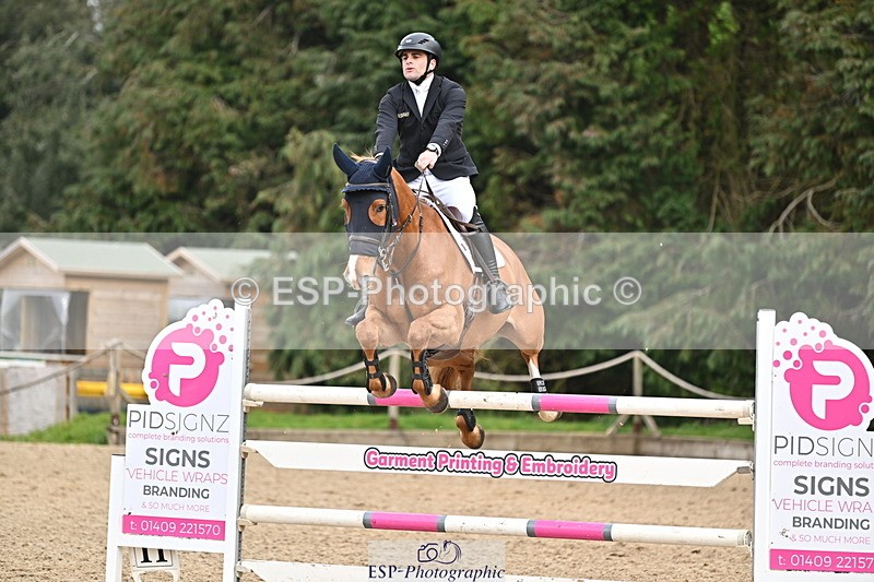 250321A-114048-00595 - Cls 3 Foxhunter and 1.20m Open