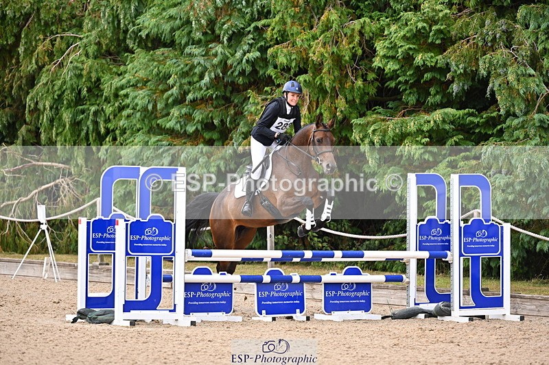 250802A-152856-06299 - F-283-Helen.Daly-MIELIKKI