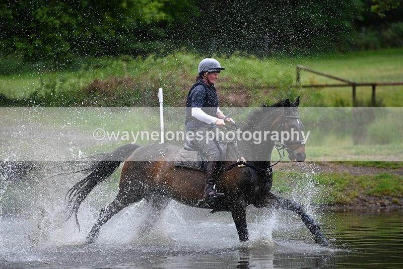 WJ5_5370 - Time 12:04 to 13:05