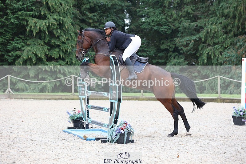 230908-173029-03342 - Cls 9 Snr Newcomers & 1.10m Open