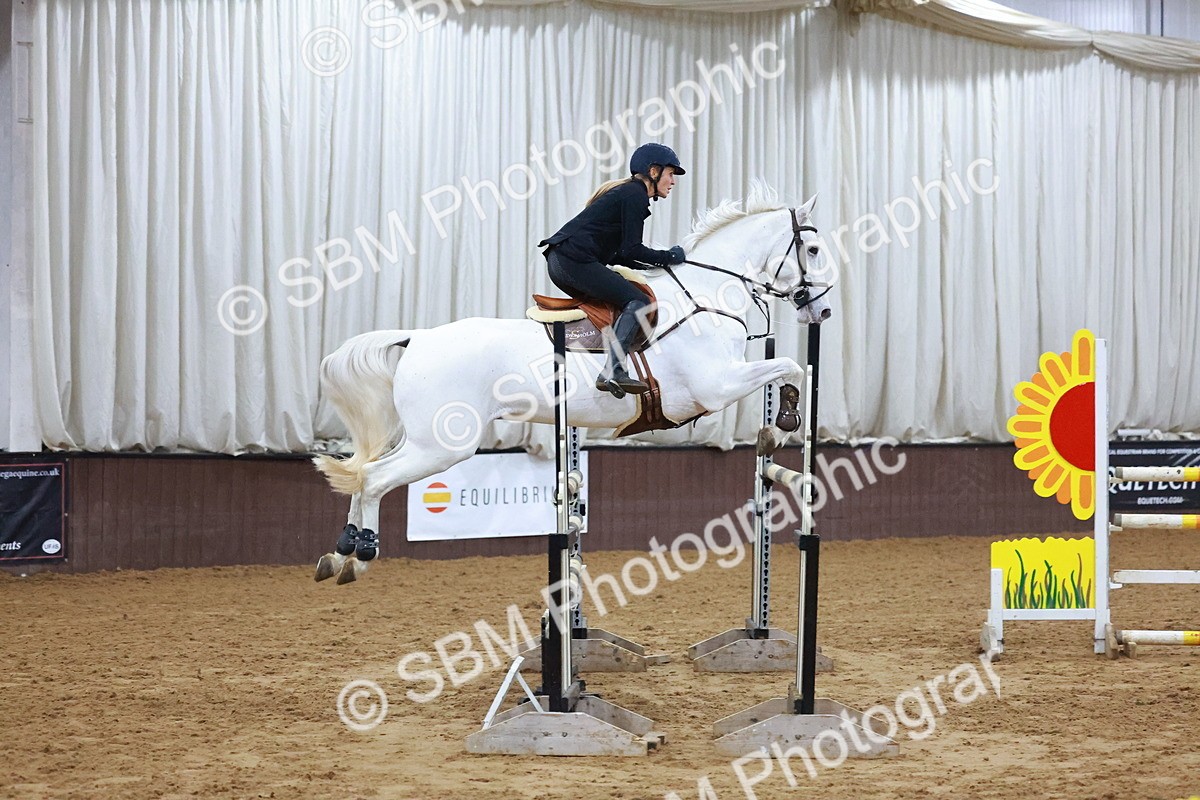 SBM_002367 - Class 5 - Senior Foxhunter 1.20m