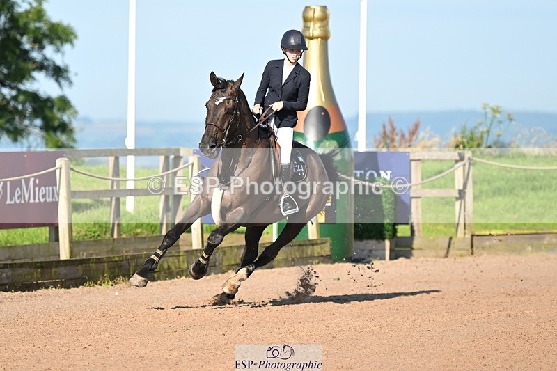 240719A-082703-09300 - Cls 18, 1 Star Gold Tour 1.35m