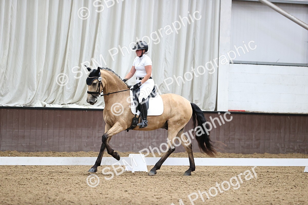 SBM_003188 - Novice 4 - 14.47-16.34