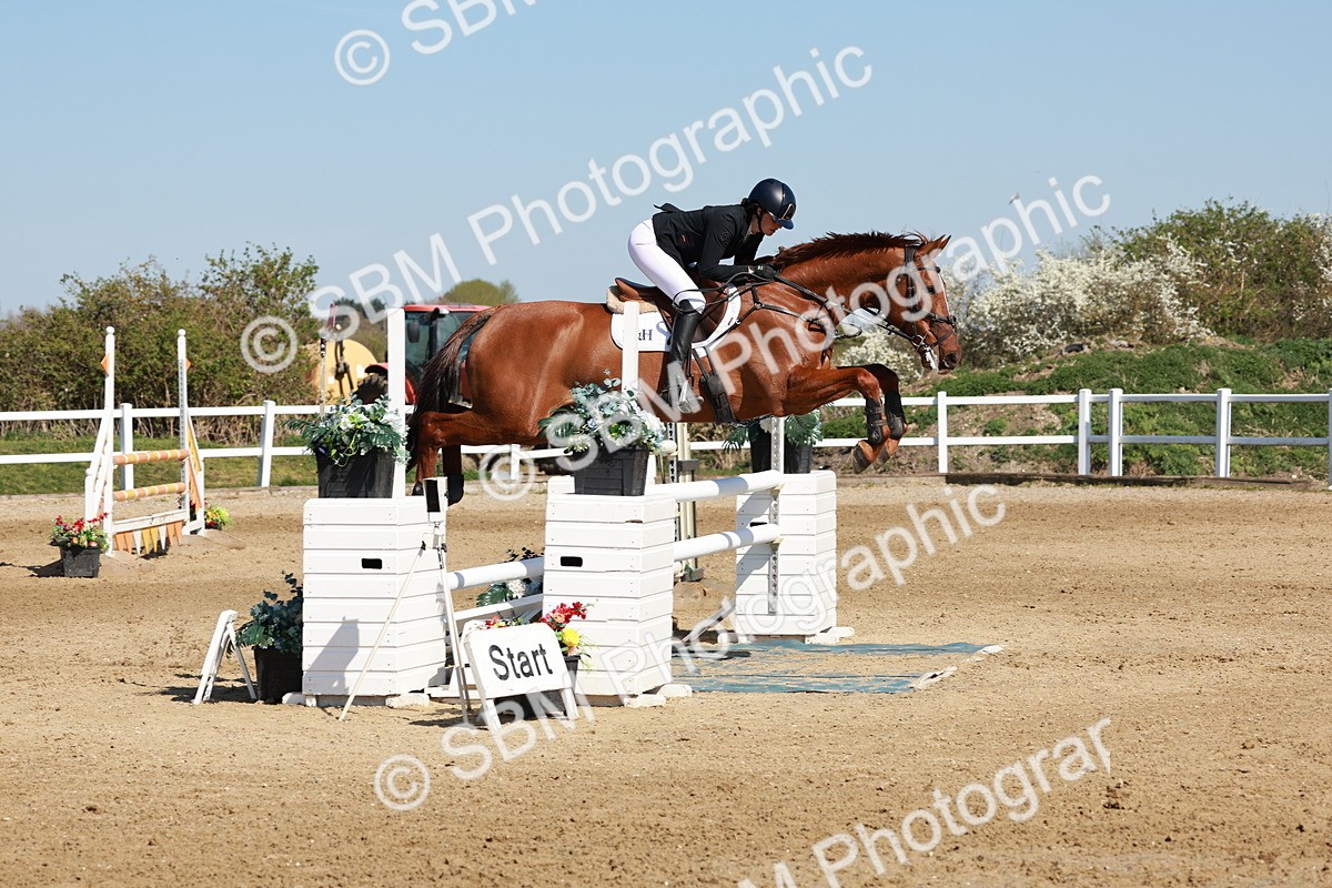 SBM_004530 - Class 17 - Senior Newcomers - 1.10m