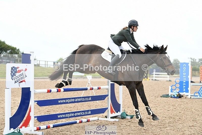 250807-114655-00801 - 1m Round 1