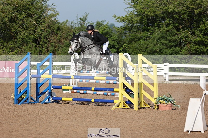 240510A-083820-04333 - Cls 13 British Novice and 90cm Open