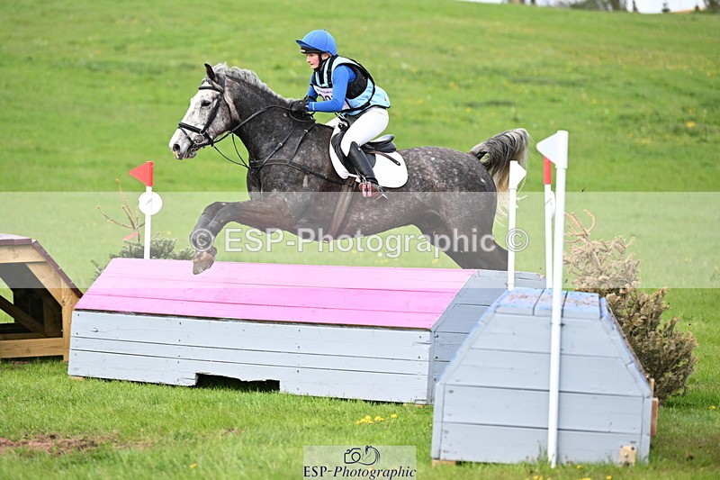 250419-174254-14525 - 907-Ellie.Barnard-DIAMOND.LUX.A.CLOVER