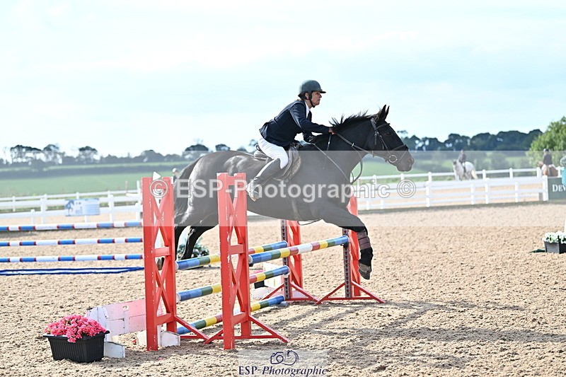 241004A-113925-01602 - Fri 08 85cm Amateur Quals