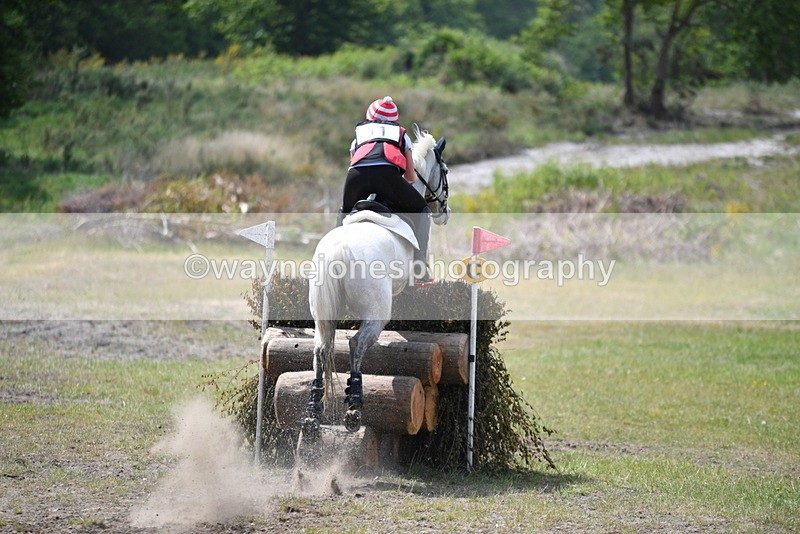 WJ5_6027 - Tweseldown 3-Phase Training (XC) 19-05-25