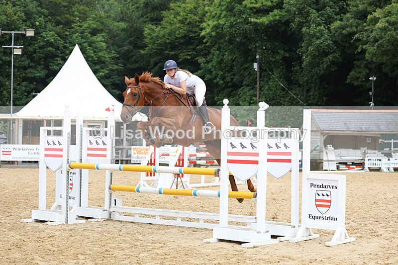 3E7A6117 - Class 7: Senior 1.05m