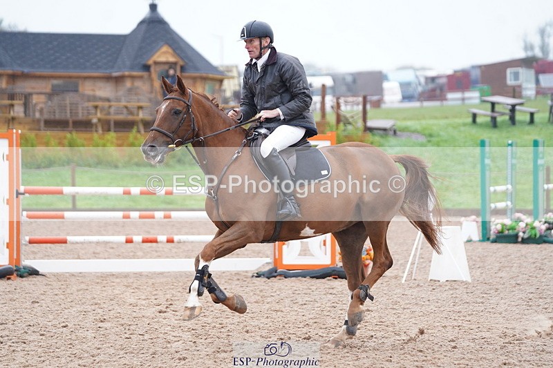 241006A-123836-06823 - Cls 20 Snr Newc & 1.10 Open