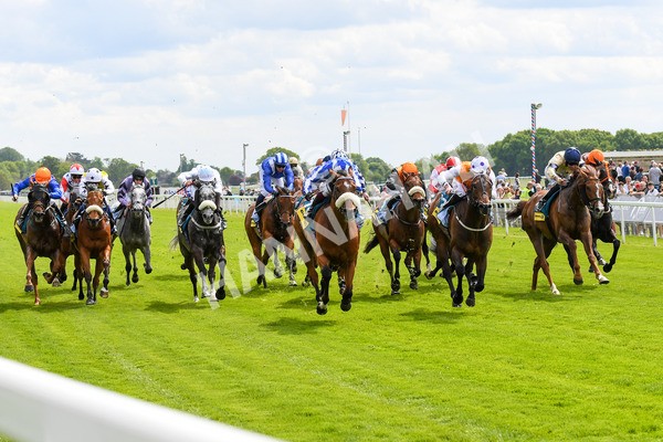 170523-Race 2-Bielsa-0305 - Race 2 2.25pm Churchill Tyres Handicap