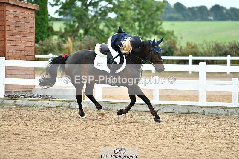 230730A-143357-10369 - Cls 35 1.05m Amateur Quali