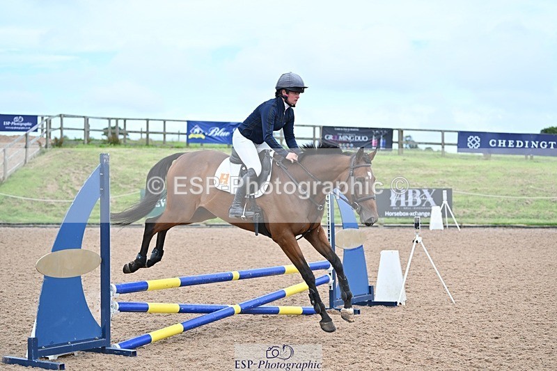 240813-164217-00285 - Classes 3A&B & 4 70cm