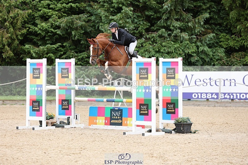 240711-152603-28917 - Cls 124 Foxhunter