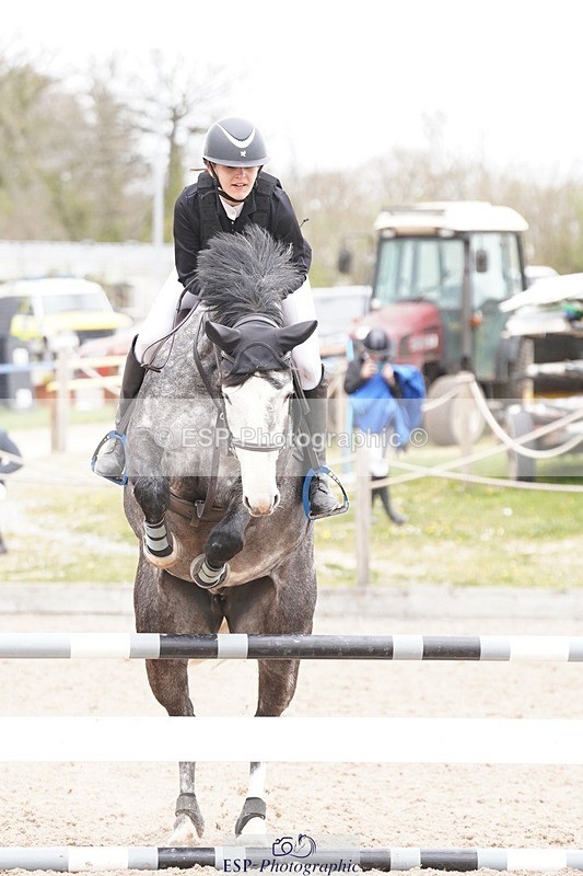 250414-131122-00864 - 80cm Round 2