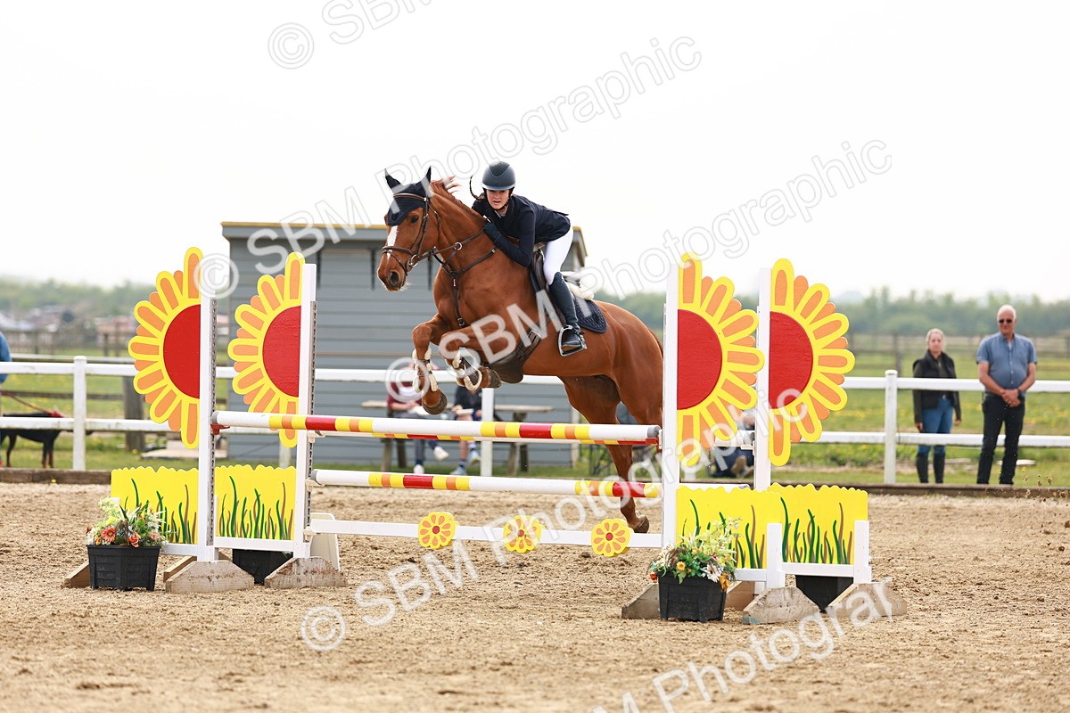  - Class 18 - Senior Newcomers - 1.10m