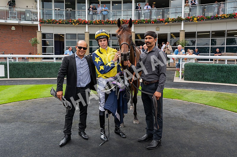 140825-Race 2-Lady Britain-8548 - Race 2