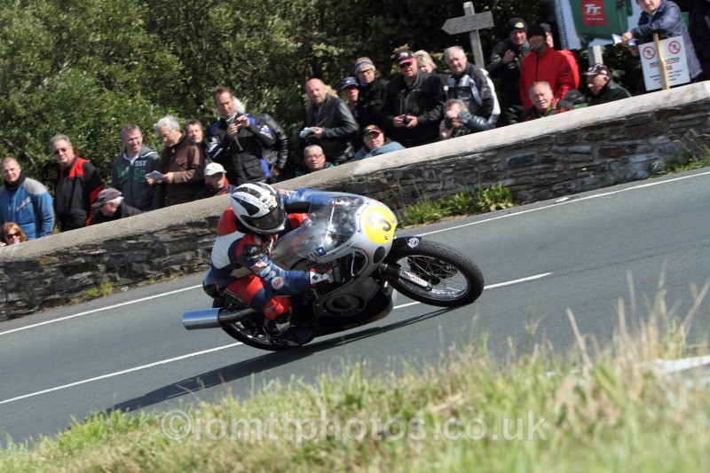 Michael Dunlop - Bennetts 500cc Classic TT