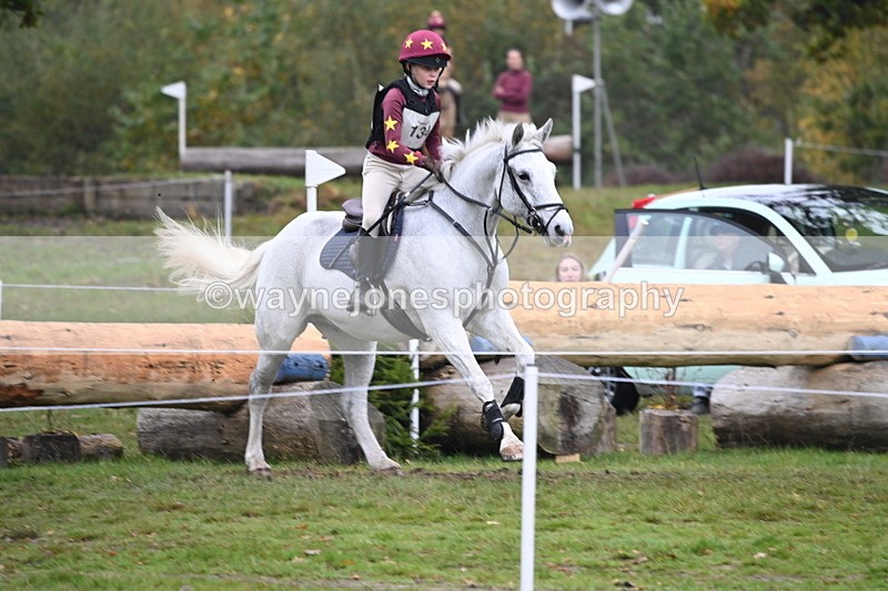 WJ6_2261 - 80cm Cam 1 Time 10:47 to 11:22