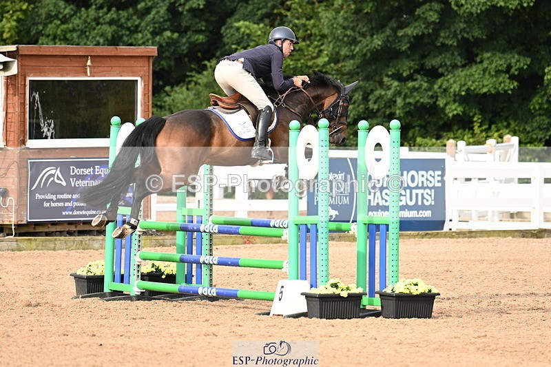 240802A-083715-03200 - Cls 21 A&B Brit Nov & 90cm Open