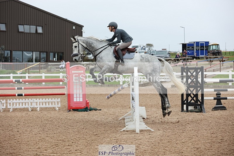 241101A-111351-01288 - FRI Cls 5 Newcomers and 1.10m Open