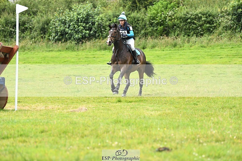 240630-135408-02022 - 810-Helen_Lentern-Polgrain_Diamond