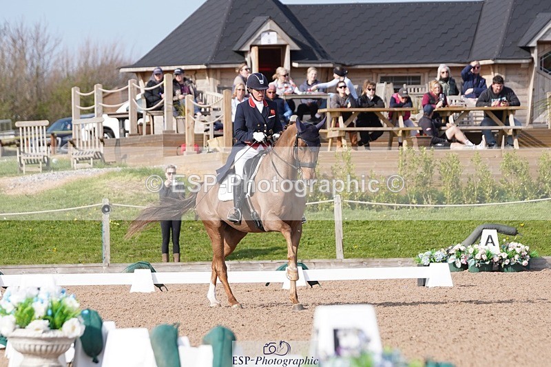 250404-162838-07713 - 138-fiona.bigwood-Donna.Bella