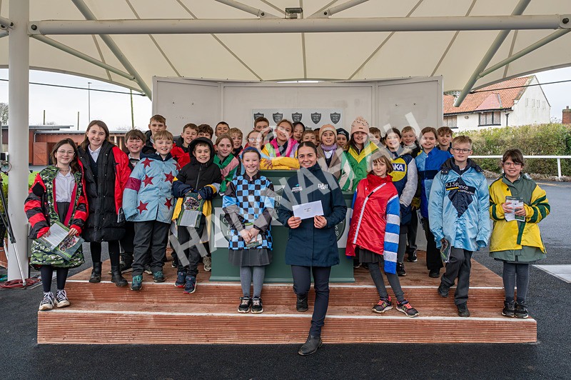 090226-Race 1-Hawthorn Street-5043 - Race 1