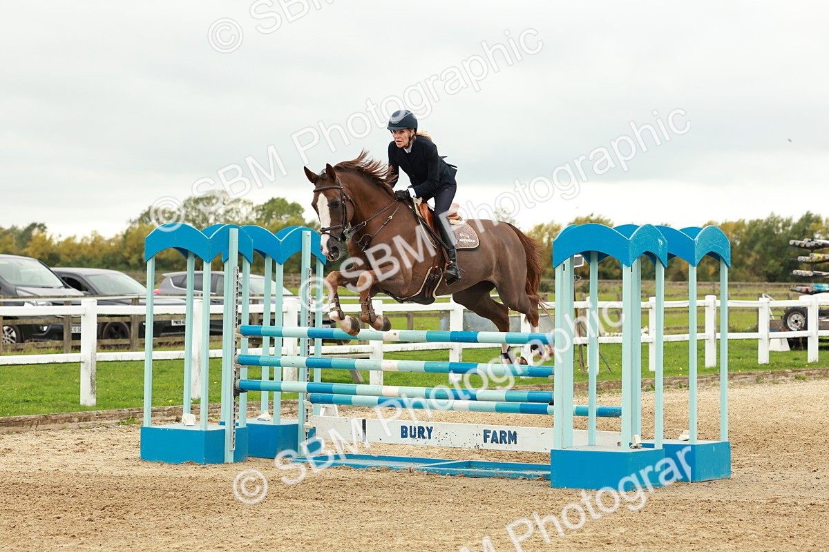 1I0A8042 - Class 5 - Senior Foxhunter 1.20m