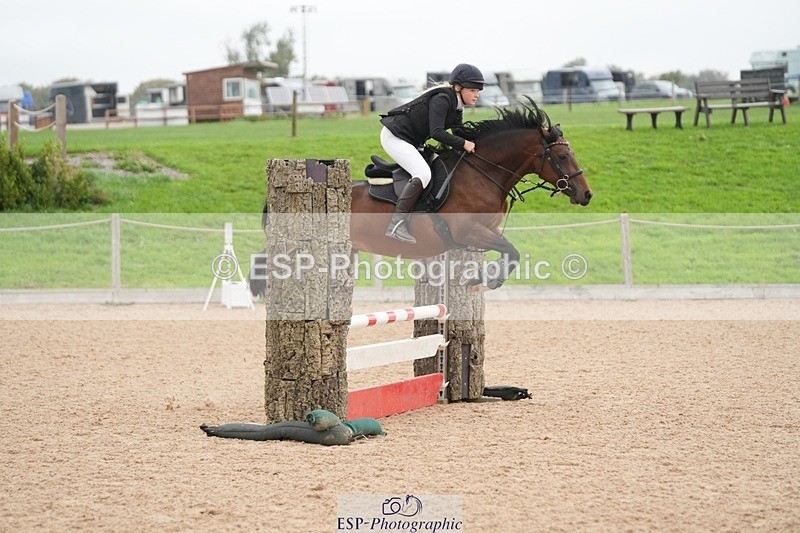 250920-102250-00606 - Cls 5 Pony British Novice and 80cm