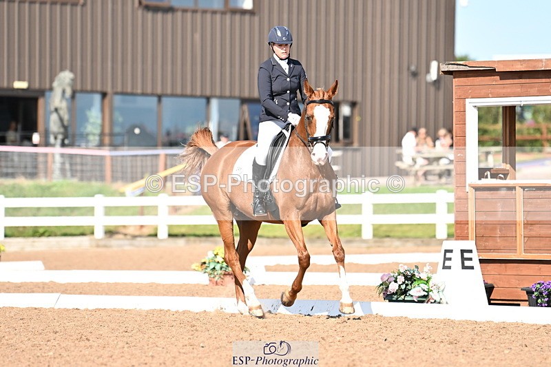 240816A-162448-06174 - 241-Caroline.Toman-D-Pandora.Ramall