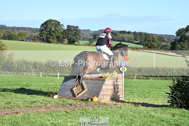 231022-100628-25580 - 204-WIZALONG-Steph.Bere-XC