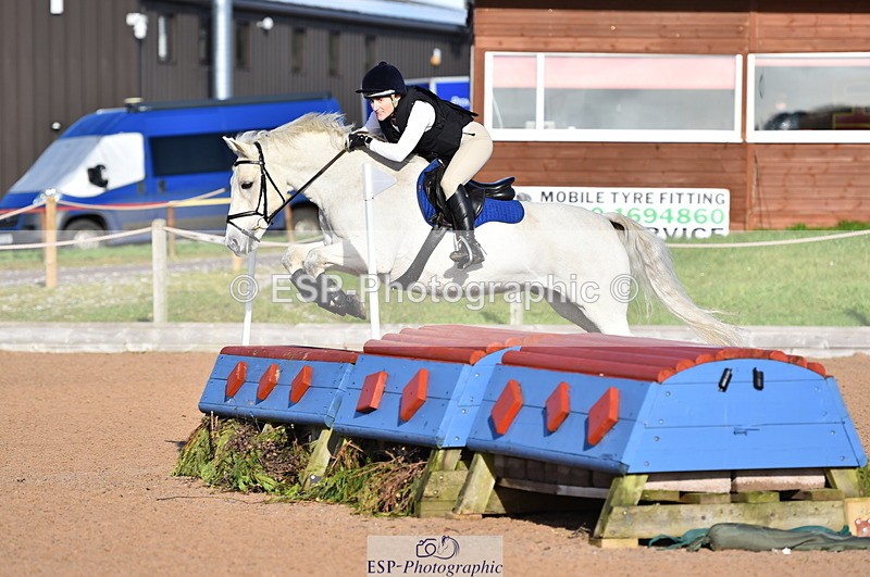 231105A-103956-00385 - 70cm