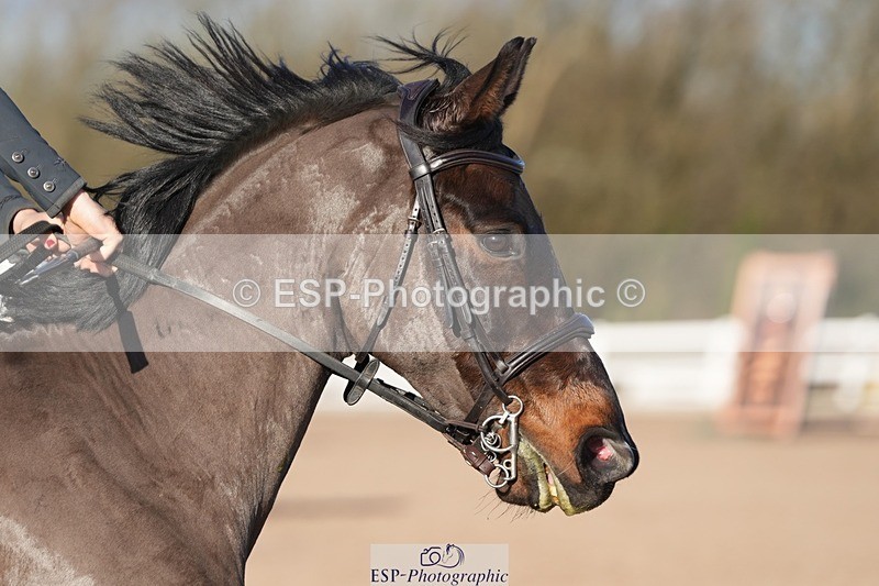 251130-132050-01227 - Cls 15 - 17 Children on Horses