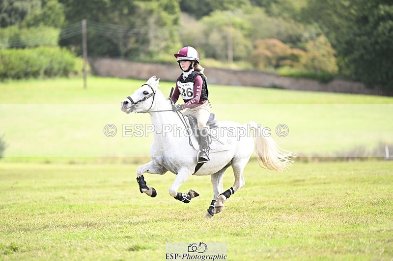 240825X-112621-32507 - 70cm XC 11.00 to 12.00