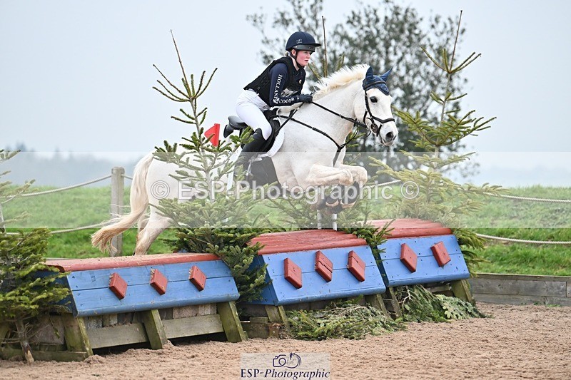 250118-135610-01366 - Cls 3A&B 90cm 13.20 to Coursewalk