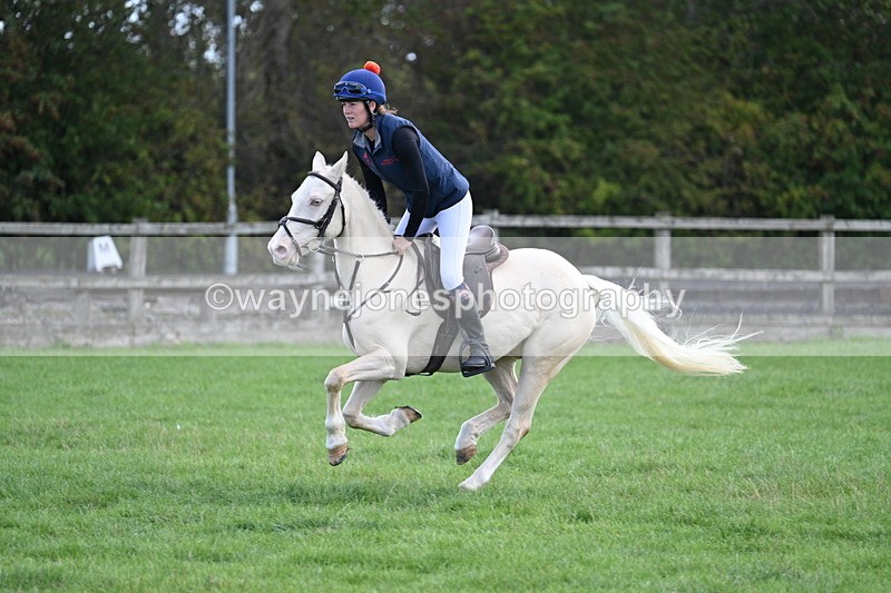 WJ7_0779 - Time 13:30 to 13:54