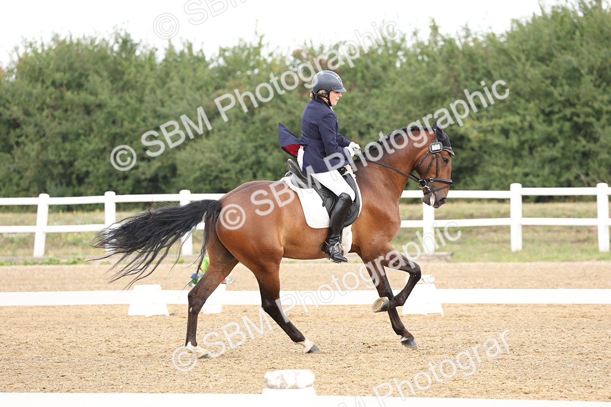 SBM_005774 - Class 6 - Novice 6 - 10.26-11.29