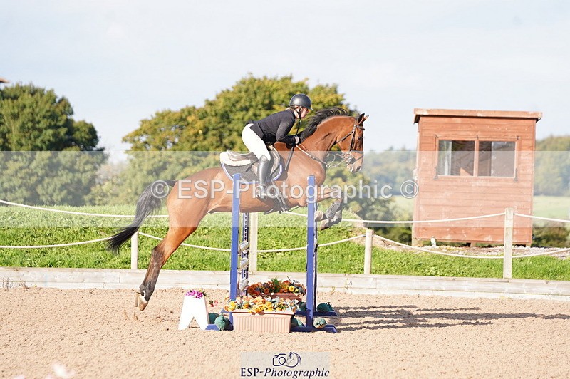 241004A-100452-00013 - Fri 01 Snr Disco & 1.00m Open