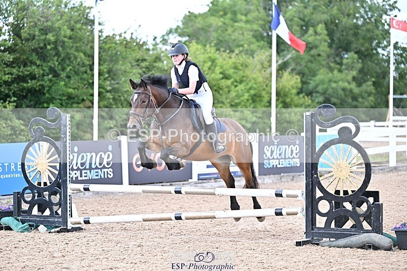 250729-155403-00189 - 70cm