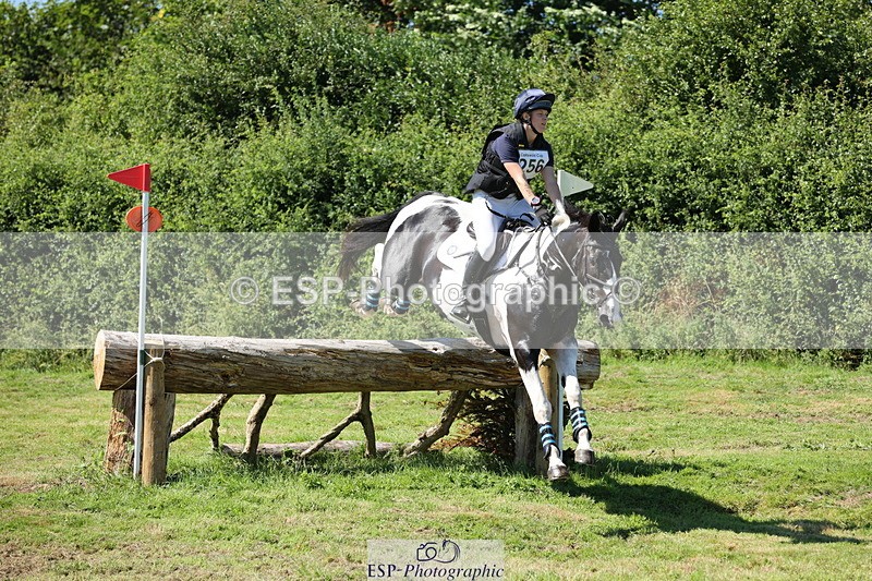 240811A-150254-05435 - 256-