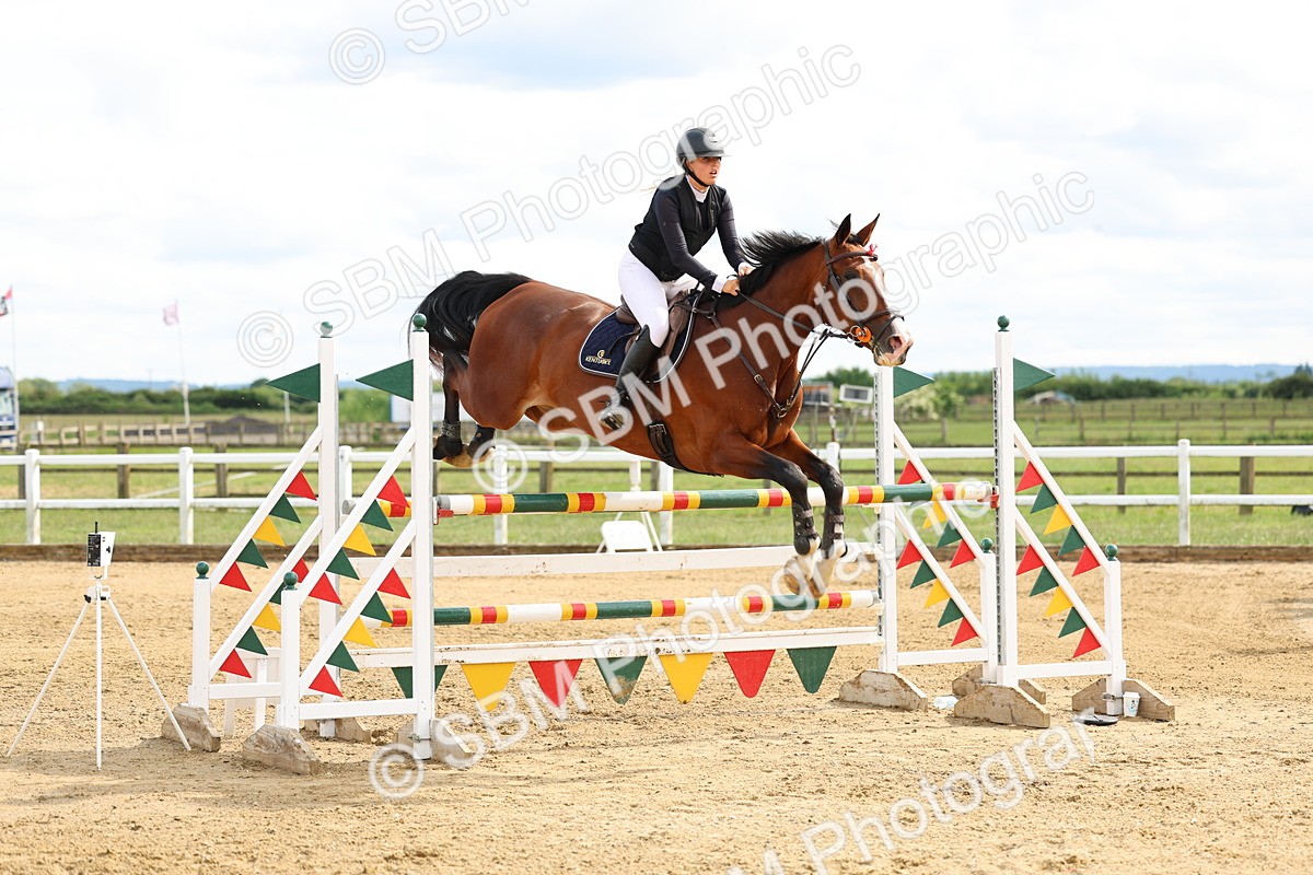 SBM_006316 - Class 20 - Senior Foxhunter - 1.20m