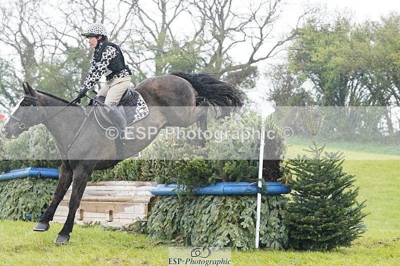 250418-141636-05222 - 216-Kt.English-Baillie-CRISTAKELL.MR..DOUGAL