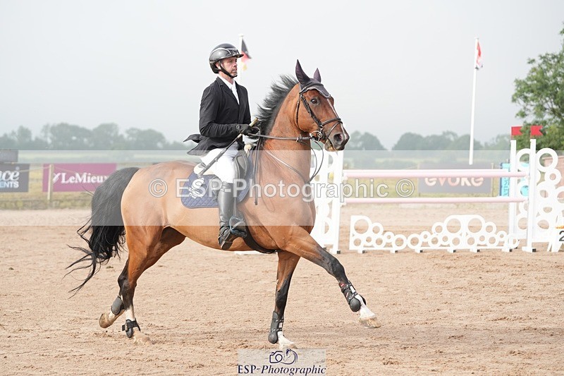 250718-081905-08402 - Cls 18, 1 Star Gold Tour