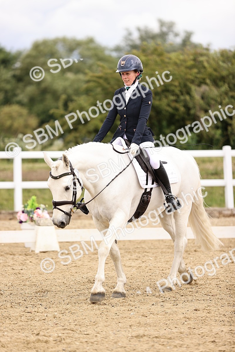 SBM_002871 - Class 2 - Novice 4 - 12.00-13.10