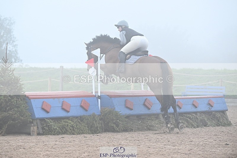 231021B-131045-00688 - 90cm